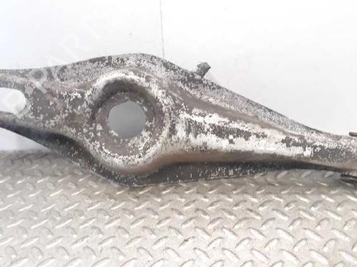 Venstre bagtil bærearm PEUGEOT 406 (8B) [1995-2005]  7437517