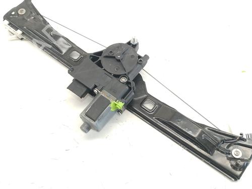 rudehejsemekanisme-ventre-foran-peugeot-bipper-tepee-2008-32520520 main image