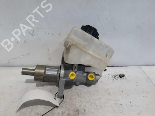 Used Brake master cylinder BMW 1 (E87) 123 d (204 hp) 4636390