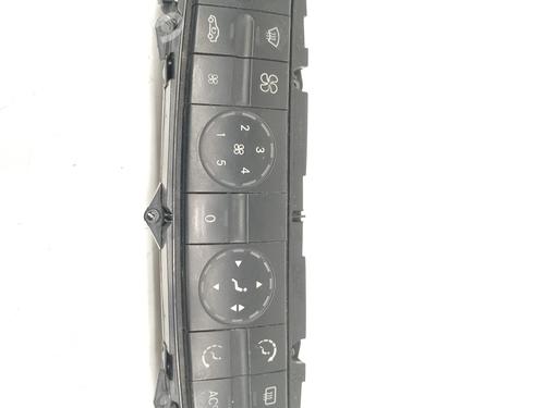 Used Climate control MERCEDES-BENZ E-CLASS (W211) [2002-2009]  24107091
