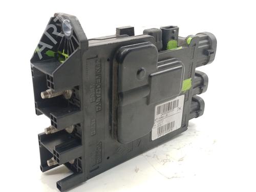 Fuse box RENAULT MEGANE III Hatchback (BZ0/1_, B3_) 1.2 TCe (BZ16, BZ28) | BP33319268E1 - Image 3