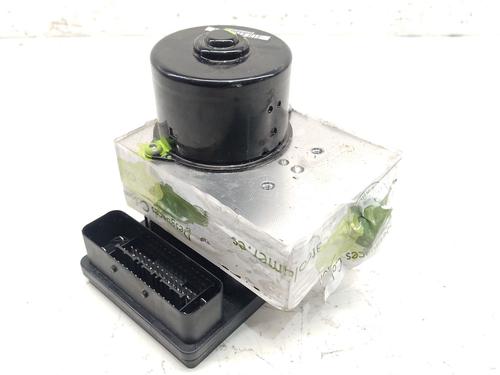 Used ABS pump ABS pump SSANGYONG REXTON / REXTON II (GAB_) 2.7 Xdi Turbo 4x4 (180 hp) 33283200 33283200