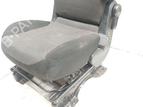 Left front seat PEUGEOT PARTNER Box Body/MPV 1.6 HDi 16V | BP33117985C15 - Image 3