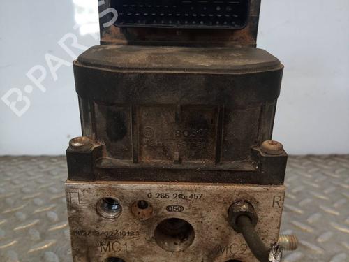 ABS pump NISSAN TERRANO II (R20) 2.7 TDi 4WD | BP12578177M43 