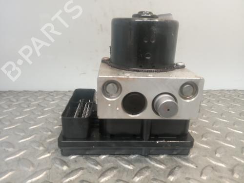 Módulo de ABS NISSAN PATHFINDER III (R51) 2.5 dCi (174 hp) 8208659