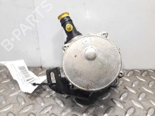 Used Vacuum pump RENAULT CLIO III (BR0/1, CR0/1) [2005-2014]  7105940