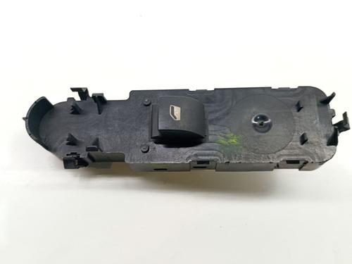 Used Right front window switch Right front window switch PEUGEOT 508 I (8D_) 2.0 HDi (140 hp) 40506760 40506760