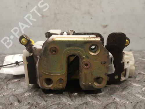 Used Front right lock NISSAN PICK UP (D22) [1997-2025]  6582778