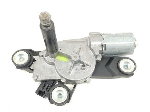 Used Rear wiper motor FORD FOCUS III 2.0 TDCi (163 hp) 26653352