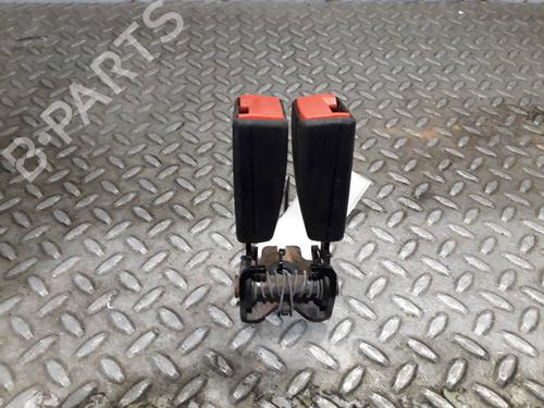 Used Rear center seatbelt LAND ROVER FREELANDER 2 (L359) [2006-2015]  15664947