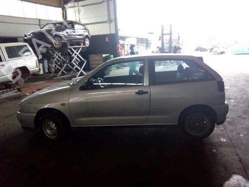 Left headlight SEAT IBIZA II (6K1) 1.9 SDI | BP3064427C28 