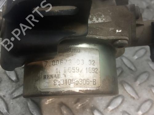 Used Vacuum pump NISSAN MICRA III (K12) 1.5 dCi (65 hp) 11705477