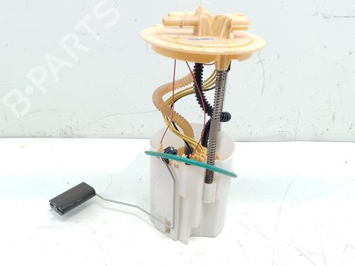 Used Fuel pump RENAULT KADJAR (HA_, HL_) 1.6 dCi 130 (HLA4) (130 hp) 25781871