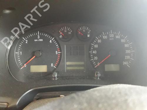 Control unit SEAT TOLEDO II (1M2) 1.9 TDI | BP15247918M11 
