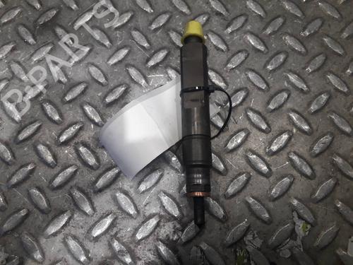 Injektor für RENAULT MEGANE I Classic (LA0/1_) 1.9 dCi (LA05) (105 hp) 15598323