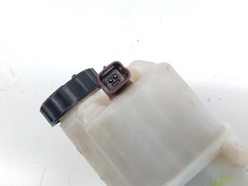 Brake master cylinder CITROËN C5 II Break (RE_) 2.0 HDi (RERHRH) | BP29500755M77 