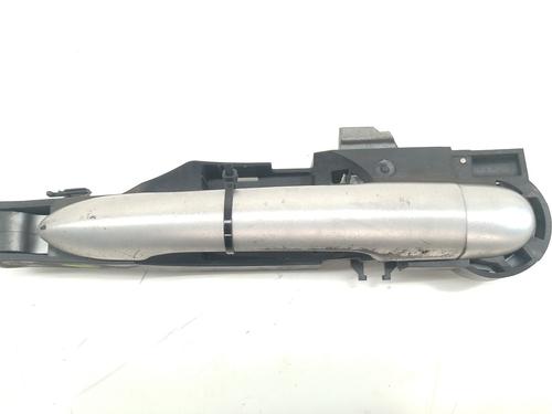 Used Front right exterior door handle RENAULT CLIO III (BR0/1, CR0/1) 1.5 dCi (BR17, CR17) (86 hp) 26141834
