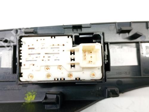 Right front window switch TOYOTA AURIS (_E18_) 1.2 (NRE185_, NRE185R) | BP40459484I26 - Image 3
