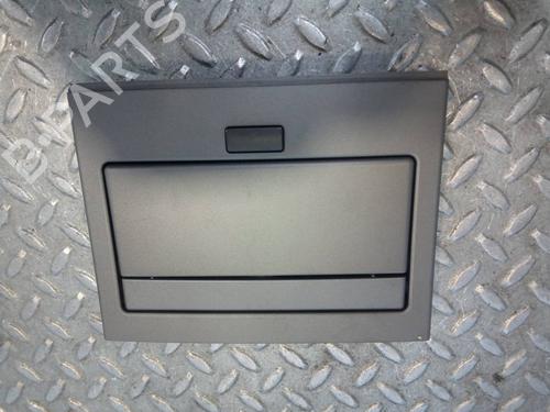 Innerbelysning BMW 7 (E65, E66, E67) 730 d (218 hp) 13306170
