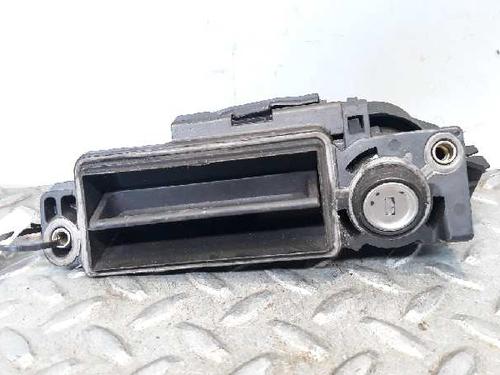 Used Tailgate handle MERCEDES-BENZ C-CLASS (W203) C 220 CDI (203.008) (150 hp) 3034957