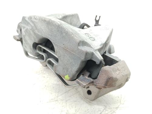 Używane Zacisk hamulca przedniego lewego JAGUAR XF II (X260) 2.0 D (180 hp) 29748184