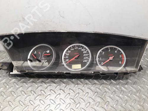 Cockpit NISSAN PRIMERA Hatchback (P12) 1.9 dCi (120 hp) 6976606