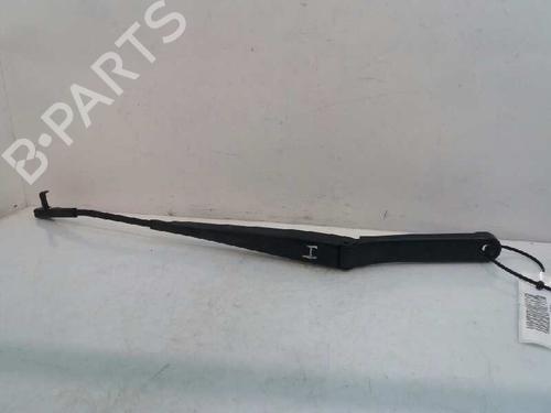 Used Front windshield wiper arm AUDI A3 (8P1) 1.9 TDI (105 hp) 4618466