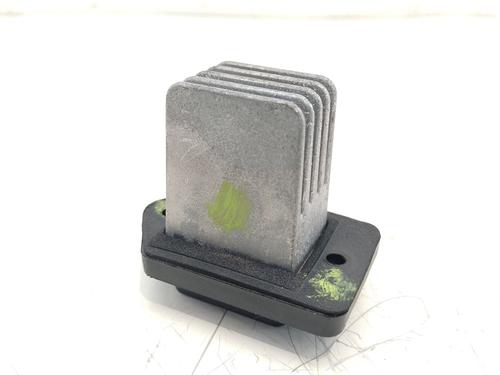 Used Heater resistor CHEVROLET CAPTIVA (C100, C140) 2.0 D 4WD (126 hp) 25790675