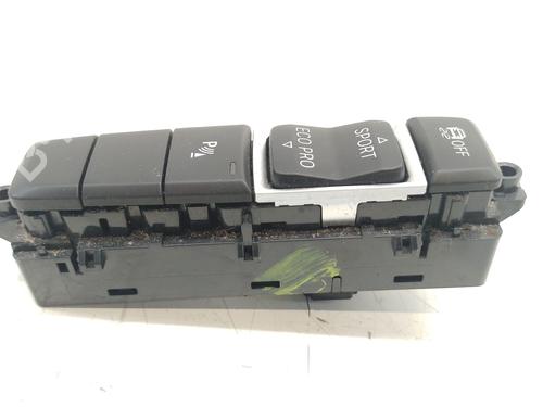 Switch BMW X1 (F48) sDrive 18 d | BP25852729I30 
