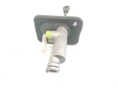 Used Clutch slave cylinder KIA PRO CEE'D (ED) 1.4 CVVT (90 hp) 24703591