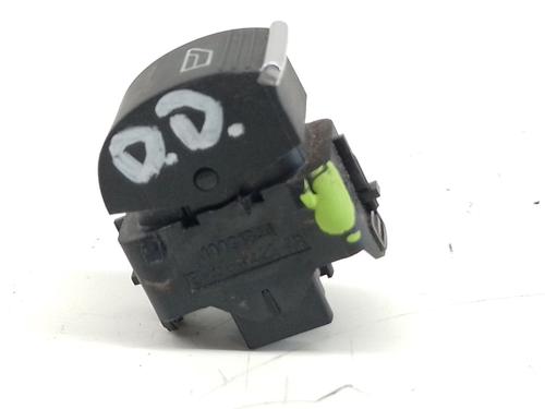 Right front window switch FORD FOCUS III 2.0 TDCi | BP26653341I26 