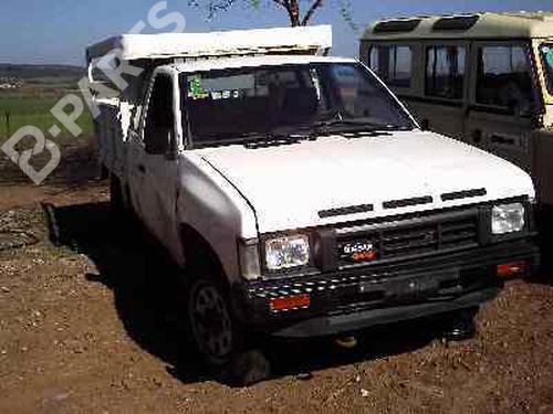 Used Parts NISSAN PICK UP (D21)  2.5 D  455426