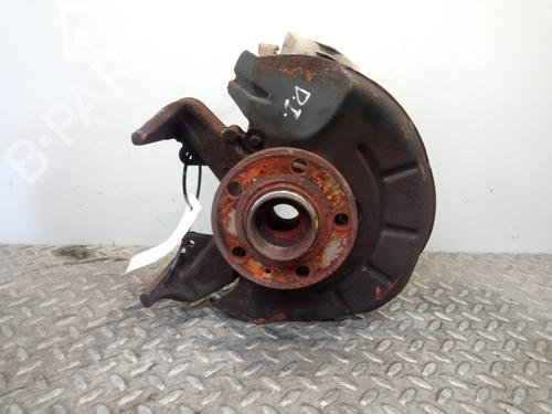 Used Left front steering knuckle VW POLO (9N_, 9A_) 1.4 TDI (75 hp) 9621569