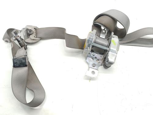Used Front left seatbelt KIA CARENS II MPV (FJ) [2002-2013]  31971848