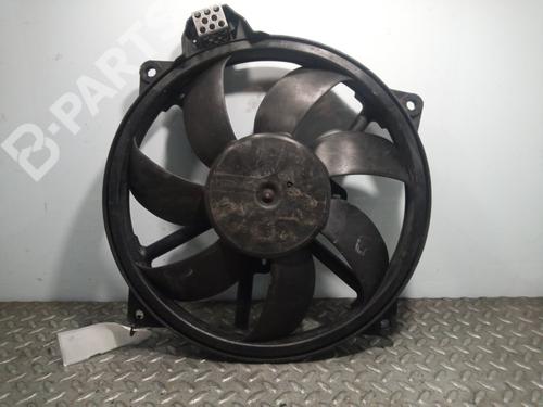 Used Radiator fan Radiator fan RENAULT MEGANE III Hatchback (BZ0/1_, B3_) 1.5 dCi (106 hp) 10677862 10677862