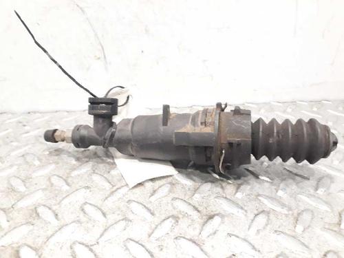Used Clutch slave cylinder PEUGEOT 406 (8B) 2.0 HDI 110 (109 hp) 14227552