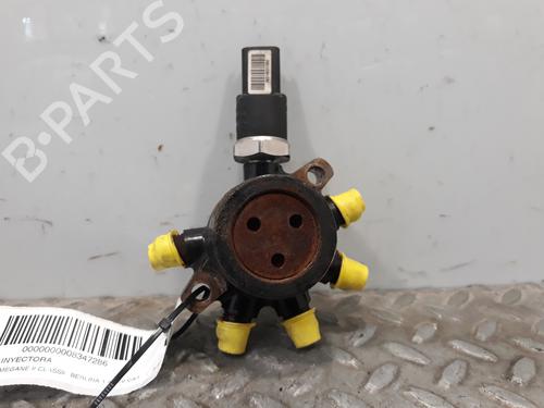 Used Injection rail RENAULT MEGANE II Saloon (LM0/1_) [2003-2025]  9626571