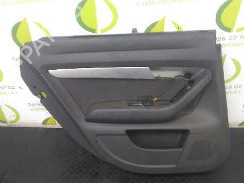 Guarnecido puerta trasera izquierda AUDI A6 C6 (4F2) 2.0 TDI (140 hp) 4F0867303T | 4F0867303T |