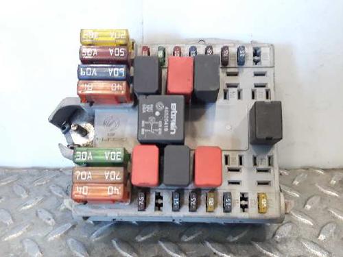 Used Fuse box FIAT PUNTO (188_) 1.9 DS 60 (188.031, .051, .231, .251) (60 hp) 3535450