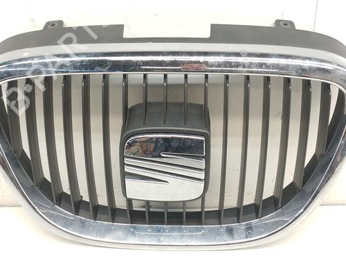Used Grille SEAT LEON (1P1) 2.0 TDI 16V (140 hp) 29161497