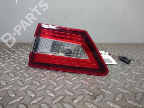 right-tailgate-light-renault-clio-iv-bh_-2012-2013-2014-2015-2016-2017-2018-2019-2020-2021-10062861 main image
