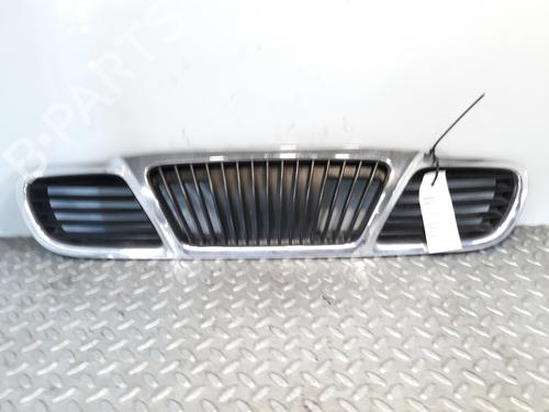 Used Grille DAEWOO LANOS (KLAT) 1.5 (86 hp) 8267598