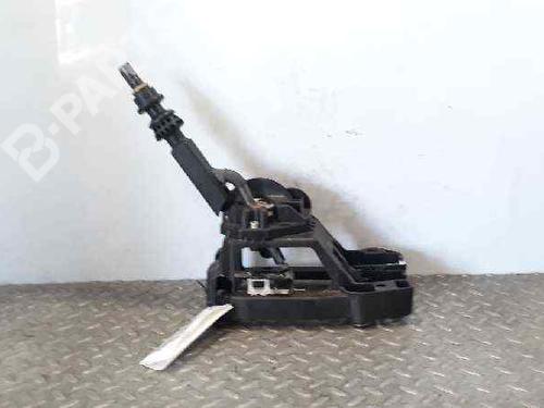 Used Manual gearbox selector Manual gearbox selector TOYOTA AVENSIS (_T25_) 2.0 D-4D (ADT250_, ADT250R) (126 hp) 7433770 7433770