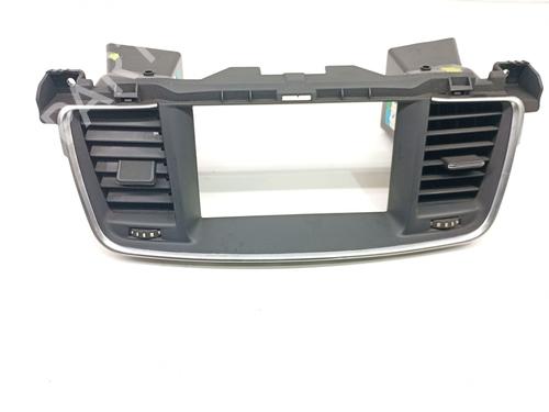 air-vent-peugeot-508-i-8d_-2010-2011-2012-2013-2014-2015-2016-2017-2018-40238106 main image