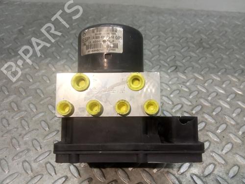 ABS Bremseaggregat MERCEDES-BENZ CLK (C209) CLK 320 CDI (209.320) (224 hp) 9105531