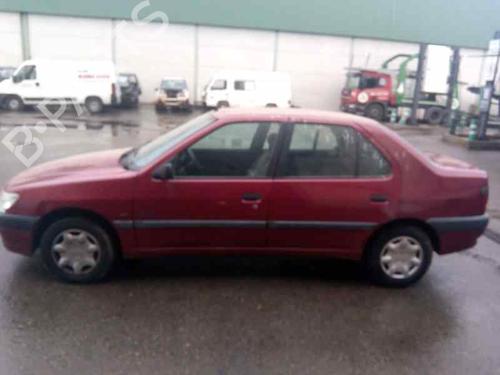 Right taillight PEUGEOT 306 Hatchback (7A, 7C, N3, N5) 1.6 | BP3052934C35 