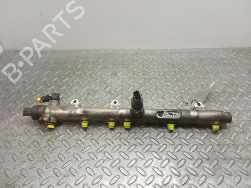 Used Injection rail KIA CERATO I Saloon (LD) 2.0 CRDi (112 hp) 9233373