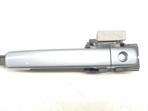 Used Front left exterior door handle Front left exterior door handle 30320046 30320046