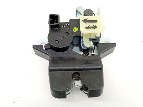 Fechadura da mala Fechadura da mala HYUNDAI i40 I (VF) 1.7 CRDI (141 hp) 36433231 36433231
