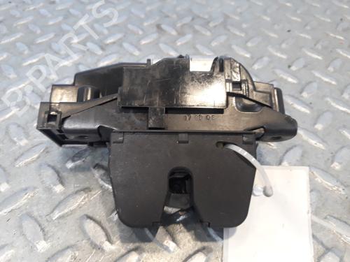 Used Tailgate lock PEUGEOT 508 I (8D_) 2.0 HDi (163 hp) 13659241